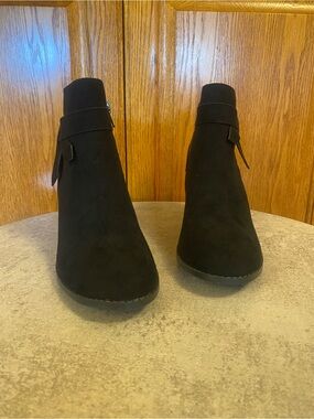 Piepiebuy Women's Sz 8.5 Black Tie Knot
Chelsea Pump Ankle Stacked